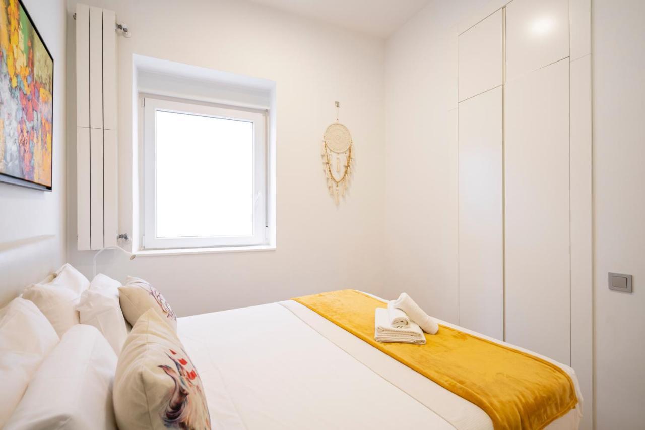 For You Rentals Apartment Temporal In The Center Of Madrid Esl5 Exterior photo